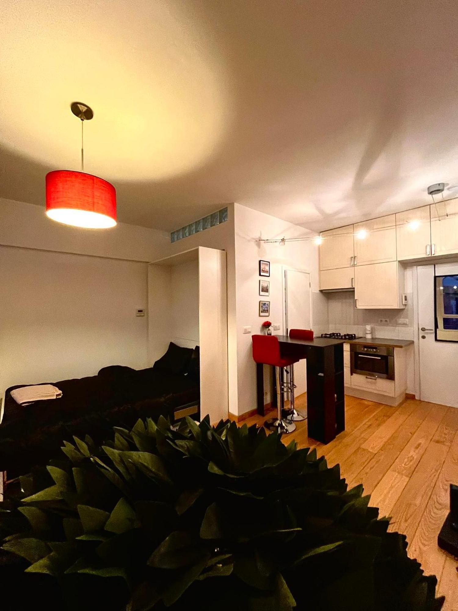 Charmant Studio - Quartier Chatelain Apartment *